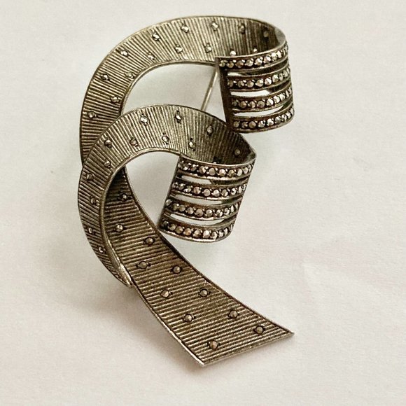 Vintage Sterling Silver Art Deco Marcasite Brooch Pin 925 Estate Ribbon Swirl - Picture 2 of 14